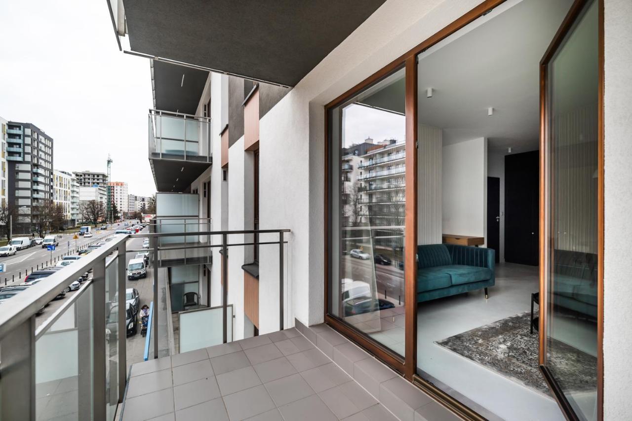 Wola Artistic Designer Apartment Warsaw Exterior photo